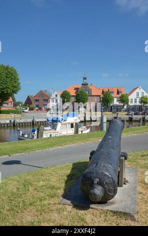 Tönning sulla penisola di Eiderstedt, Mare del Nord, Frisia settentrionale, Schleswig-Holstein, Germania Foto Stock