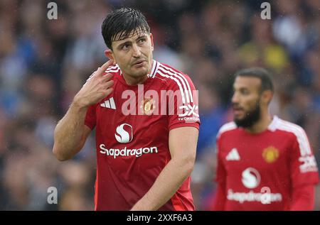 Brighton e Hove, Regno Unito. 24 agosto 2024. Harry Maguire del Manchester United durante la partita di Premier League all'AMEX Stadium di Brighton e Hove. Il credito per immagini dovrebbe essere: Paul Terry/Sportimage Credit: Sportimage Ltd/Alamy Live News Foto Stock