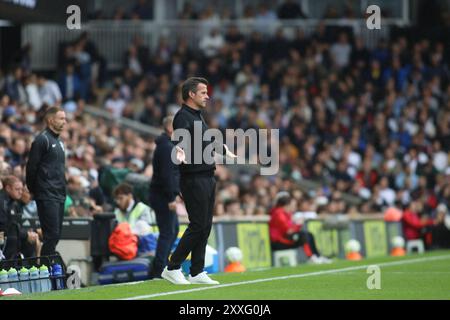 London, UK. 24th Aug, 2024. London, England, August 24th 2024: manager Marco Silva during the Premier League game between Fulham and Leicester City at Craven Cottage in London, England (Alexander Canillas/SPP) Credit: SPP Sport Press Photo. /Alamy Live News Foto Stock