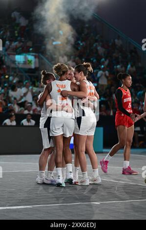 Vienna, Austria. 24 agosto 2024. VIENNA, AUSTRIA - 24 AGOSTO: La squadra olandese celebra la vittoria nei quarti di finale femminile tra Paesi Bassi e Germania il giorno 3 della FIBA 3x3 Europe Cup a Kaiserwiese il 24 agosto 2024 a Vienna, Austria.240824 SEPA 38 059 - 20240824 PD12085 credito: APA-PictureDesk/Alamy Live News Foto Stock