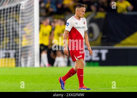 Breda, Paesi Bassi. 24 agosto 2024. BREDA, PAESI BASSI - 24 AGOSTO: Jens Toornstra del FC Utrecht sembra deluso dopo aver ceduto il primo gol della squadra durante la partita olandese Eredivisie tra NAC Breda e FC Utrecht al Rat Verlegh Stadion il 24 agosto 2024 a Breda, Paesi Bassi. (Foto di Joris Verwijst/Orange Pictures) credito: dpa/Alamy Live News Foto Stock