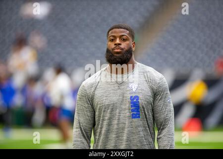 Cypress, Texas, Stati Uniti. 24 agosto 2024. Il defensive end dei Rams JARED VERSE (8) si scalda prima della partita tra Houston Texans e Los Angeles Rams all'NRG Stadium di Houston. (Credit Image: © Domenic Grey/ZUMA Press Wire) SOLO PER USO EDITORIALE! Non per USO commerciale! Crediti: ZUMA Press, Inc./Alamy Live News Foto Stock