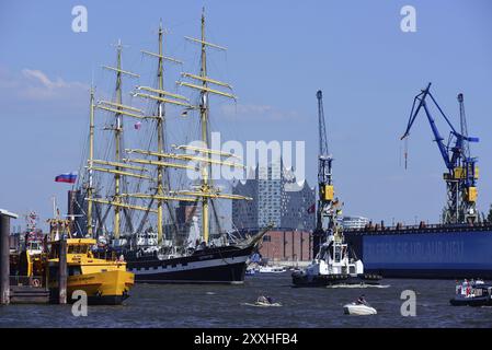 Europa, Germania, Amburgo, Elba, compleanno del porto, nave da addestramento Kruzenstern, barque a 4 alberi, sala Filarmonica dell'Elba, HafenCity, Amburgo, R. federale Foto Stock