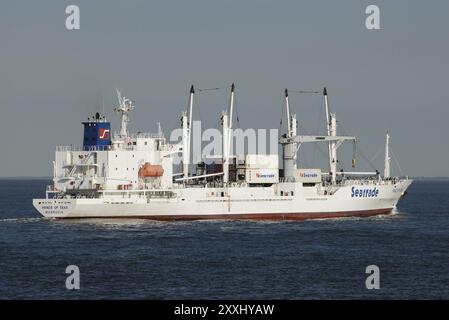 Reefer nave Prince of Seas in porto su 30.08.2008 al largo di Cuxhaven IMO numero : 9014444 nome della nave : PRINCIPE DEI MARI segno di chiamata : A8JI5 stazza lorda : Foto Stock