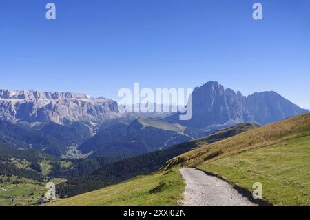 Gruppo del Sella nelle Dolomiti italiane, gruppo del Sella nelle Dolomiti italiane Foto Stock