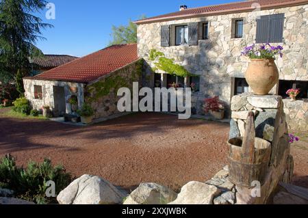 Una Pignata agriturismo vicino a Levie, Sud Corsica, Francia Foto Stock