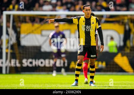 Arnhem, Paesi Bassi. 25 agosto 2024. ARNHEM, PAESI BASSI - AGOSTO 25: Gesti di Miliano Jonathans di Vitesse durante la partita olandese Keuken Kampioen Divisie tra Vitesse e Excelsior Rotterdam al Gelredome il 25 agosto 2024 ad Arnhem, Paesi Bassi. (Foto di Rene Nijhuis/Orange Pictures) credito: Orange Pics BV/Alamy Live News Foto Stock