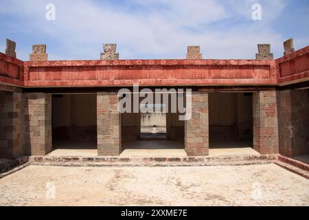 Il Palacio de Quetzalpapalotl è tra le caratteristiche più impressionanti di Teotihuacan, che si trova fuori città del Messico in Messico Foto Stock