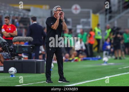 Luca Gotti Capo allenatore dell'US Lecce visto durante la partita di serie A 2024/25 tra FC Internazionale e US Lecce allo Stadio Giuseppe Meazza. Punteggio finale; Internazionale 2:0 US Lecce Foto Stock