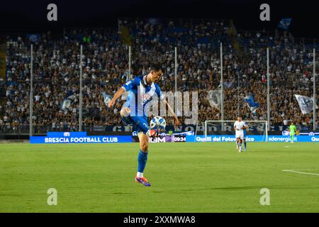 Dimitri Bisoli Brescia calcio FC durante la partita di campionato italiano di calcio di serie B tra Brescia calcio FC e A.S. Cittadella 1973 Stadio Rigamonti il 24 agosto 2024, Brixia, Italia. Durante Brescia calcio vs AS Cittadella, partita di calcio italiano di serie B a Brescia, 24 agosto 2024 Foto Stock