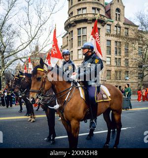 New York, 28 novembre 1991, New York City Police Department Mounted Unit, Macy's Thanksgiving Day Parade, New York City, NYC NY, New York state USA, Foto Stock