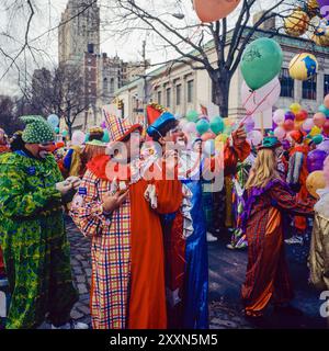 New York, 28 novembre 1991, Macy's Thanksgiving Day Parade, clowns, palloncini, New York City, NYC, New York, Stato di New York, Stati Uniti, Foto Stock