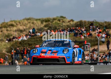 Zandvoort, Paesi Bassi. 23 agosto 2024. N. 19 Lirim Zendeli (D, ombra), Porsche Mobil 1 Supercup al circuito di Zandvoort il 23 agosto 2024 a Zandvoort, Paesi Bassi. (Foto di HOCH ZWEI) credito: dpa/Alamy Live News Foto Stock