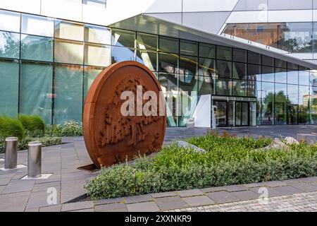 Segni e simboli, sede centrale della Swedbank, Landsvägen 40, Sundbyberg, Svezia. Foto Stock