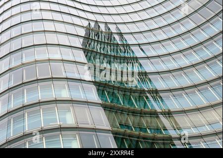 Facciata della sede centrale facciata della sede centrale Rabobank, centro di Utrecht, Paesi Bassi. Utrecht Hoofdkantoor Rabobank Utrecht Nederland Copyright: XGuidoxKoppesxPhotox Foto Stock