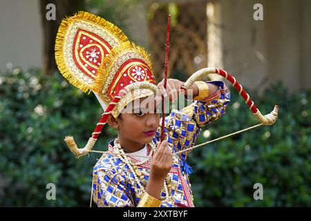 Ajmer, India. 24 agosto 2024. Bambini vestiti come divinità indù Radha e Krishna durante le celebrazioni del festival Janmashtami ad Ajmer, Rajasthan, India, il 26 agosto 2024. Festa di Janmashtami che segna il compleanno del Dio indù Krishna, celebrata ad Ashtami (ottavo giorno) del Krishna Paksha (due settimane buie) del mese santo di Bhadrapad (agosto-settembre) nel calendario indù. Foto di ABACAPRESS. COM credito: Abaca Press/Alamy Live News Foto Stock