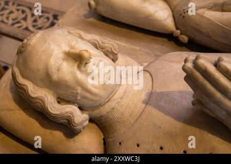 Carlo, Conte di Alfonso, tomba nella Basilica di Saint Denis a Parigi, Francia Foto Stock