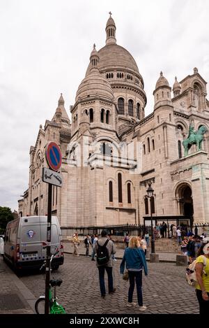 Parigi, Francia 18 agosto 2024 Basilica del Sacro cuore di Montmartre (in inglese: Sacro cuore di Montmartre) Foto Stock