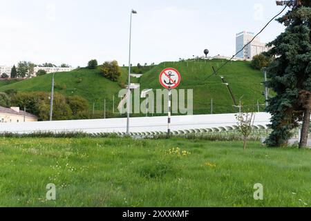 cartello di sfondo per trasporto banner di pericolo navigazione nave simbolo di concetto mare ancoraggio di avvertenza Foto Stock