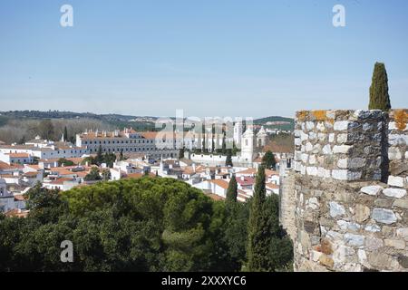 Vista del castello di Vila Vicosa nell'Alentejo, Portogallo, Europa Foto Stock