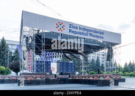 Chisinau, Republik Moldau 26. Agosto 2024: Auftaktveranstaltung am Vorabend des Unabhängigkeitstages der Republik Moldau - 2024 Im Bild: Logo des Unabhängigkeitstages 2024, Chisinau *** Chisinau, Repubblica di Moldavia 26 agosto 2024 evento di inizio alla vigilia del giorno dell'indipendenza della Repubblica di Moldavia 2024 nella foto Logo del giorno dell'indipendenza 2024, Chisinau Copyright: XFotostandx/xNiewelerx Foto Stock