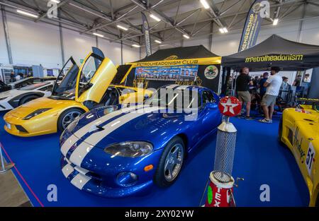 Petrolheadonism club e auto in mostra al British Motor Show nell'agosto 2024 al Farnborough International Exhibition Centre, Hampshire Inghilterra Regno Unito Foto Stock