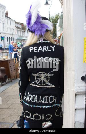 English Pearly Princess al Faversham Hop Festival, Kent Foto Stock