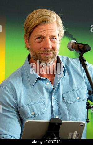 Marvels Wastelanders , Photocall in der Audible-Repräsentanz, Berlin, 26.08.2024 Henning Baum Wolverine, Lesung und Q & A mit den Schauspielern und Sprechern, MARVELS WASTELANDERS , Photocall zur Präsentation der 6. Und finalen Staffel der Audible Original Podcast-serie Veröffentlichung: 13.09.2024, Audible-Repräsentanz, Berlin, 26.08.2024 Berlin Audible-Repräsentanz Deutschland, germania *** Marvels Wastelanders , Photocall at the Audible Representative Office, Berlin, 26 08 2024 Henning Baum Wolverine , Reading e Q A con gli attori e relatori, MARVELS WASTELANDERS , Photocall per la pre Foto Stock