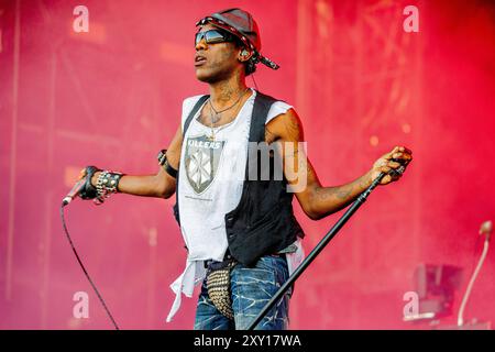 Ungheria 9 agosto 2024 Yves Tumor live allo Sziget Festival di Budapest © Andrea Ripamonti / Alamy Foto Stock