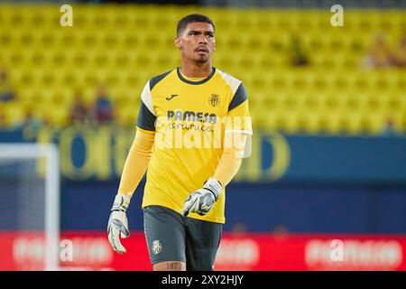 Villarreal, Spagna. 27 agosto 2024. VILLARREAL, SPAGNA - AGOSTO 26: Luiz Junior portiere del Villarreal CF durante la Liga EA Sports match tra Villarreal CF e RC Celta de Vigo allo Stadio la ceramica il 26 agosto 2024 a Villarreal, Spagna. (Foto di Jose Torres/Photo Players Images/Magara Press) credito: Magara Press SL/Alamy Live News Foto Stock