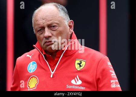 22.08.2024, xsvx, Motorsport FIA Formel 1, Großer Preis der Niederlande 2024 emspor, vl Capo del Team Frederic Fred Vasseur Scuderia Ferrari LE NORMATIVE FIA VIETANO QUALSIASI USO DI FOTOGRAFIE come SEQUENZE DI IMMAGINI e/o QUASI-VIDEO Zandvoort *** 22 08 2024, xsvx , Motorsport FIA Formula 1, Grand Prix of the netherlands 2024 emspor, vl Team Principal Frederic Fred Vasseur e QUALSIASI VIDEO PROIBIRE LE IMMAGINI da QUALSIASI NORMA DELLA Ferrari Vasseur VIA o QUALSIASI ALTRO REGOLAMENTO DELLA Ferrari Vasseur Foto Stock