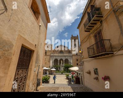 MONREALE, 16 GIUGNO 2023 - Cattedrale di Monreale, provincia di Palermo, Sicilia, Italia Foto Stock