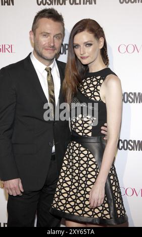 Lydia Hearst e Chris Hardwick alla 50th Birthday Celebration di Cosmopolitan Magazine tenutasi a Ysabel a West Hollywood, USA il 12 ottobre 2015 Foto Stock