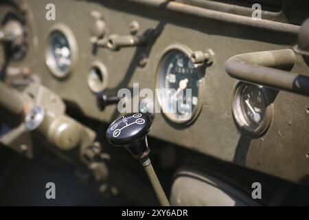 Cabina di pilotaggio di una jeep Ameircan della seconda guerra mondiale Foto Stock