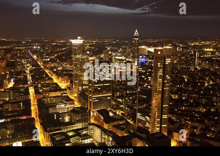 Francoforte bei Nacht Foto Stock