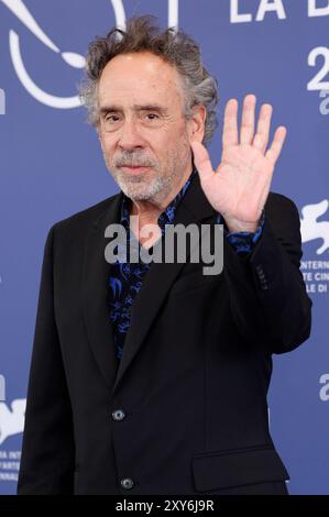 Tim Burton beim Photocall zum Kinofilm 'Beetlejuice Beetlejuice' auf der Biennale di Venezia 2024 / 81. Internationale Filmfestspiele von Venedig in Palazzo del Casinò. Venedig, 28.08.2024 Foto Stock