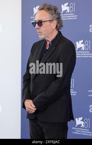 Tim Burton beim Photocall zum Kinofilm 'Beetlejuice Beetlejuice' auf der Biennale di Venezia 2024 / 81. Internationale Filmfestspiele von Venedig in Palazzo del Casinò. Venedig, 28.08.2024 Foto Stock