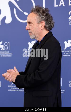 Tim Burton beim Photocall zum Kinofilm 'Beetlejuice Beetlejuice' auf der Biennale di Venezia 2024 / 81. Internationale Filmfestspiele von Venedig in Palazzo del Casinò. Venedig, 28.08.2024 Foto Stock