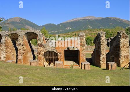 Amiternum Amphitheatre, Amiternum Amphitheatre 06 Foto Stock