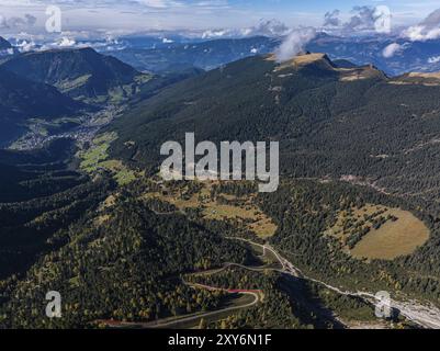 La Val d'Anna, alle spalle del paese di Ortisei in Val Gardena, drone shot, Val Gardena, Dolomiti, Provincia Autonoma di Bolzano, alto Adige, Foto Stock
