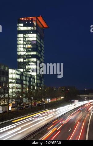 Moderno edificio per uffici a Monaco, Germania, Europa Foto Stock