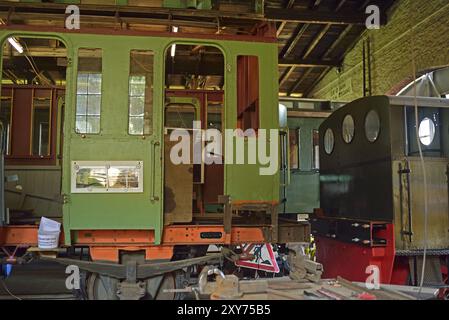 Europa, Germania, Aumuehle, Holstein, distretto del Ducato di Lauenburg, regione metropolitana di Amburgo, capannone motore Aumuehle, museo ferroviario, pullman passeggeri, r Foto Stock