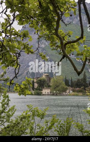 castel d'acqua di Toblino in trentino italia Foto Stock