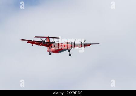 Aereo di ricerca del British Antarctic Survey (BAS) atterra alla base di ricerca cilena Frei sull'isola di King George, in Antartide. Foto Stock