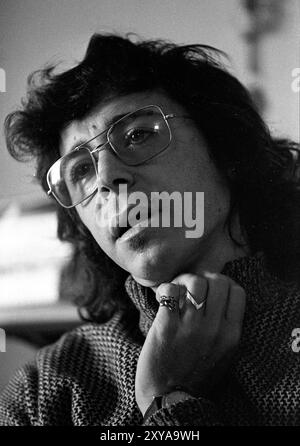 Il sassofonista argentino Leandro "Gato" Barbieri durante un'intervista a Buenos Aires, Argentina, 24 marzo 1971. Foto Stock