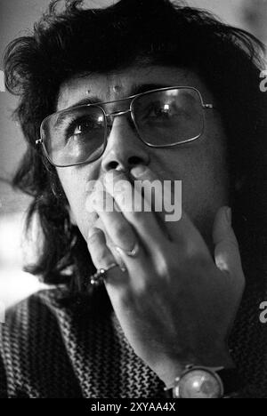 Il sassofonista argentino Leandro "Gato" Barbieri durante un'intervista a Buenos Aires, Argentina, 24 marzo 1971. Foto Stock