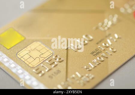 Gold card bancarie, macro, stretta di messa a fuoco Foto Stock