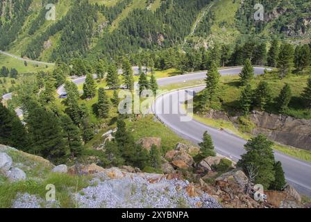 Kaunertal Gletscherstrasse, strada del ghiacciaio della valle del Kauner Foto Stock