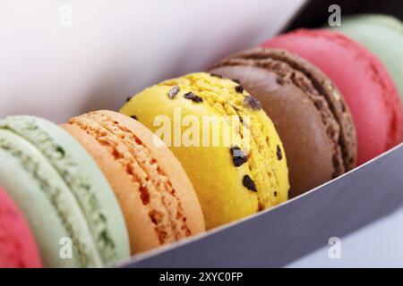 Macaron francesi colorati, deserto traditioanale in Francia, macro shot Foto Stock