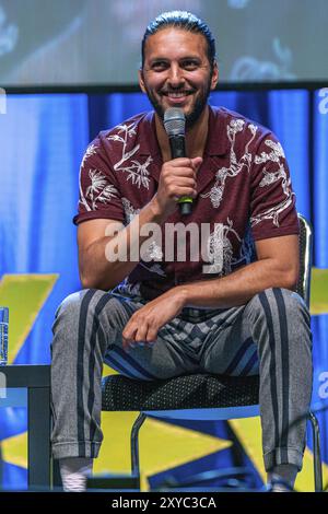 Bonn, Germania, 8 giugno 2019: Shazad Latif (*1988, attore britannico, Star Trek: Discovery) parla delle sue esperienze in Star Trek Discovery al FedCon 28, Foto Stock